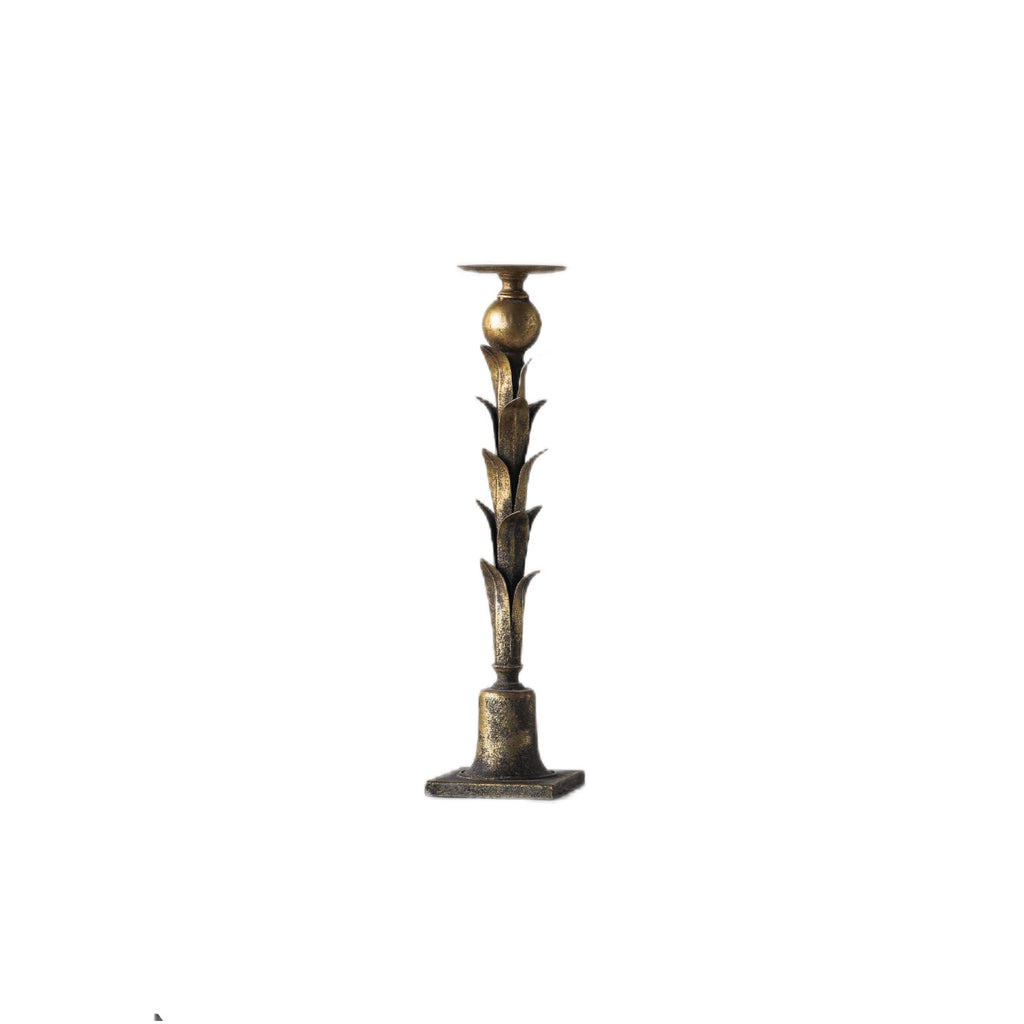 Petal-shaped candle holder